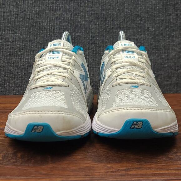 New Balance 1540v2 Running Shoes Womens 8 White Blue Mesh Athletic - Picture 3 of 13